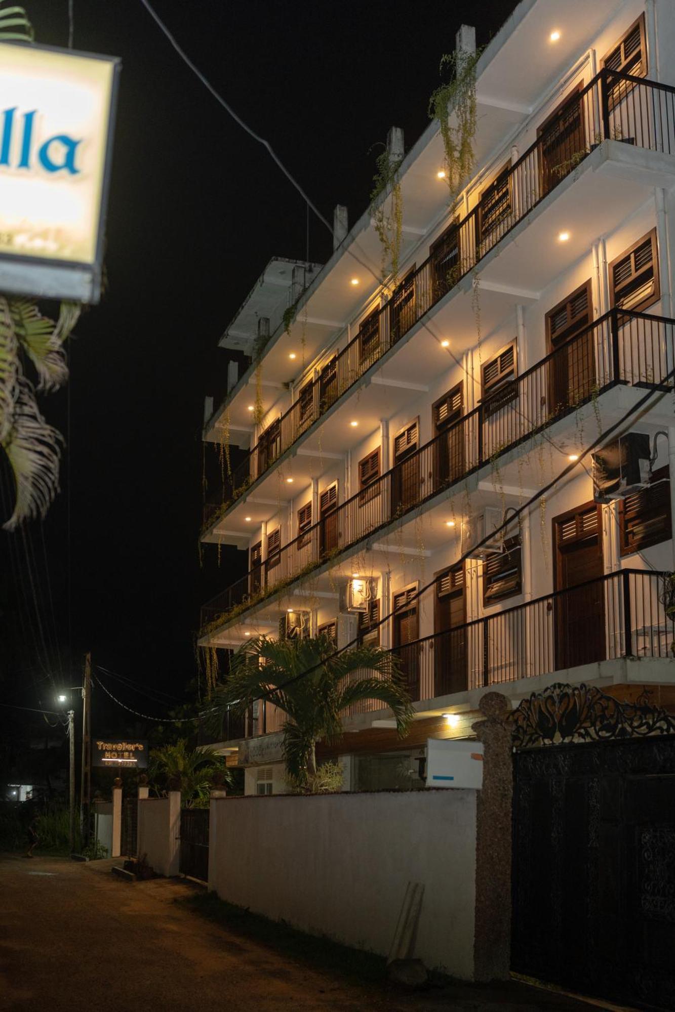 Traveller'S Hotel 希克杜沃 外观 照片