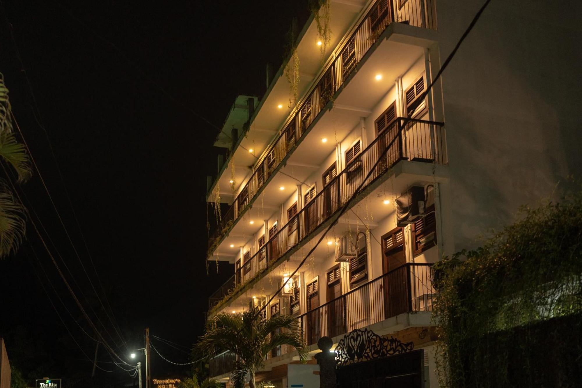 Traveller'S Hotel 希克杜沃 外观 照片